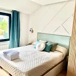 Lucus Skyline & Terrace By Collection