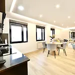 Lucus Skyline & Terrace By Collection *