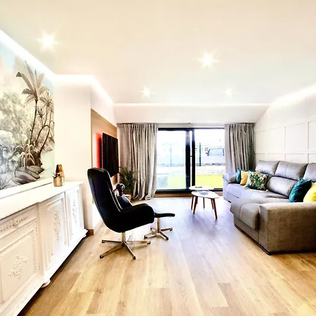 Lucus Skyline & Terrace By Collection * Lugo