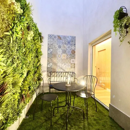 Lucus Skyline & Terrace By Collection