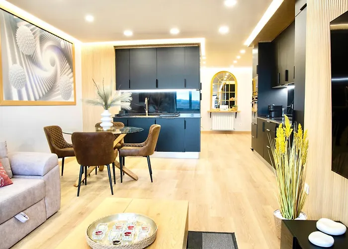 Daire Lucus Skyline & Terrace By Collection Lugo