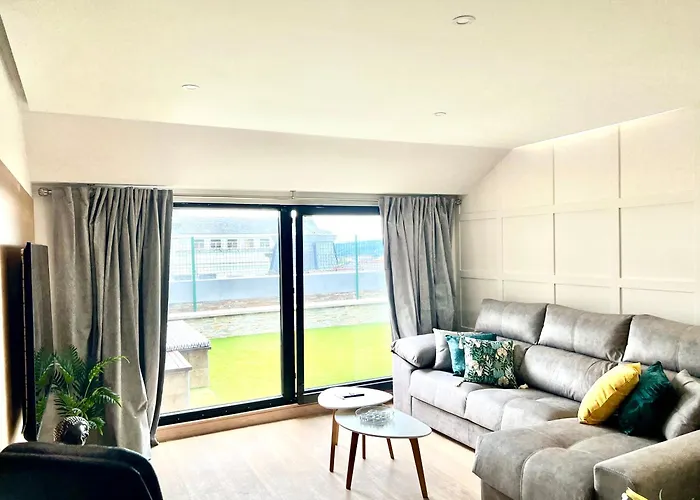 Lucus Skyline & Terrace By Collection Lugo