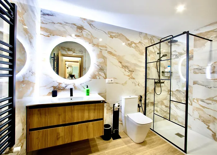 Lucus Skyline & Terrace By Collection *