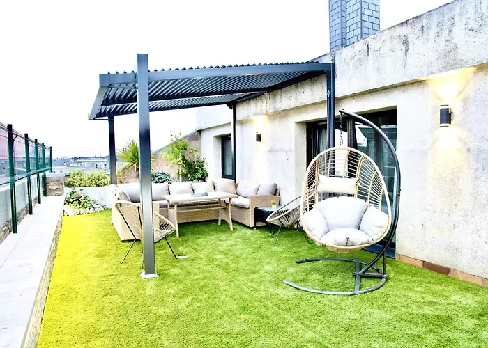 Lucus Skyline & Terrace By Collection Lugo