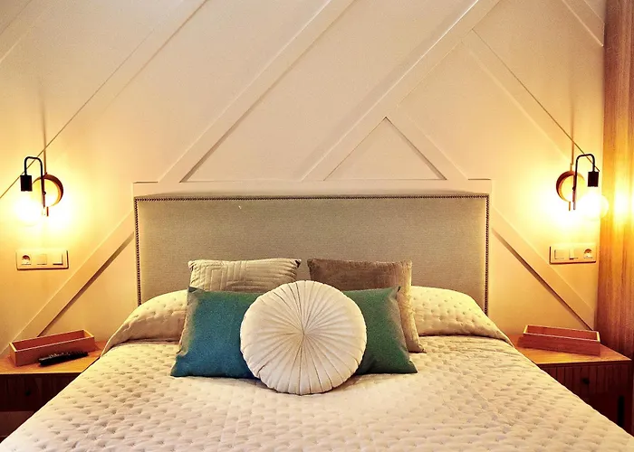 Lucus Skyline & Terrace By Collection * Lugo