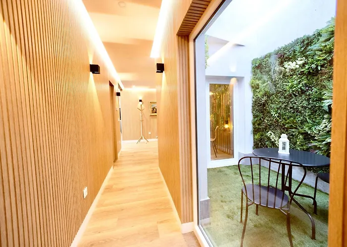 Lucus Skyline & Terrace By Collection * Lugo