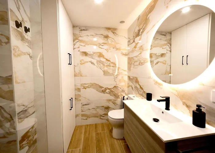 Lucus Skyline & Terrace By Collection Daire Lugo